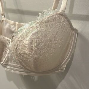 Victorias Secret White Bra 32DD - Bride - Never Worn